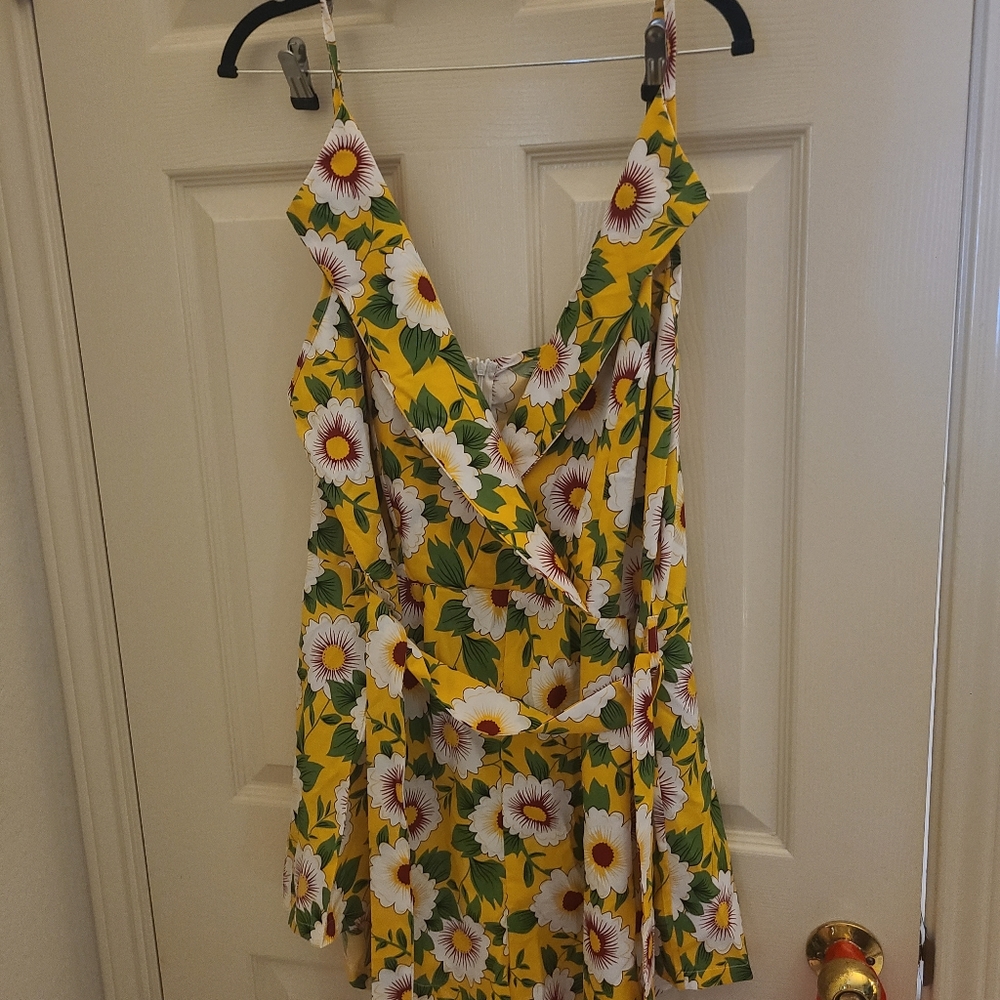2XL New Yellow Floral SHEIN Romper